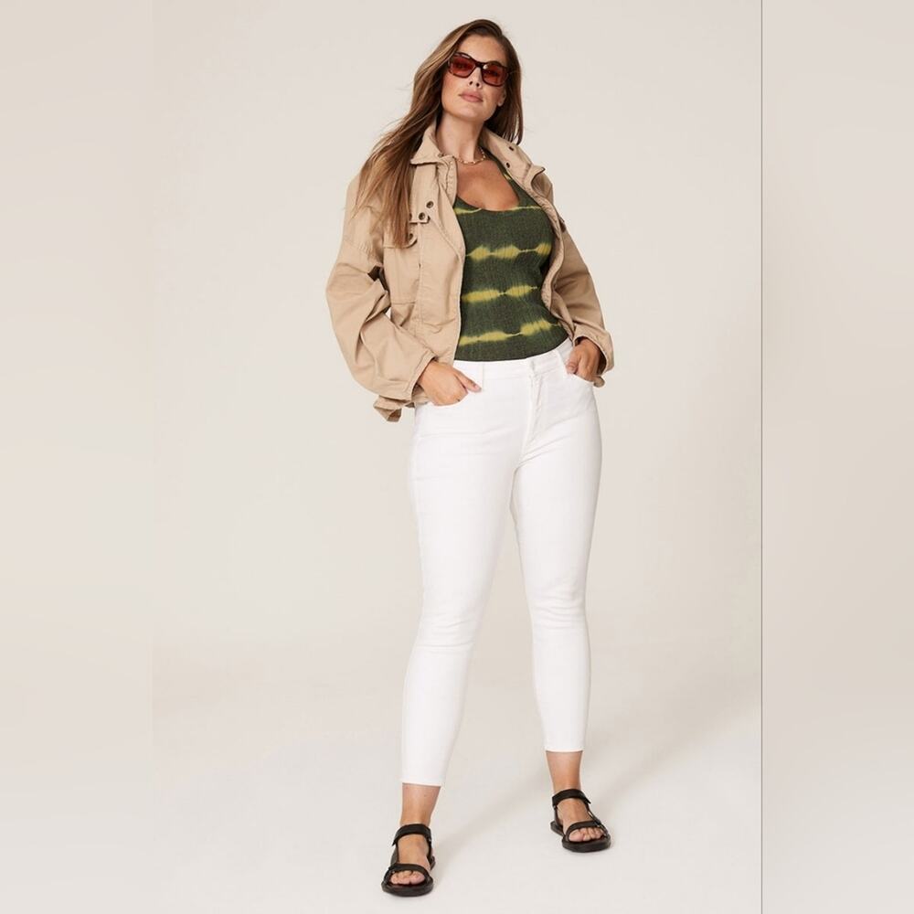 RTR sz 30 (10) MOTHER Fairest Of Them All The Looker Crop Jeans solid white Jean